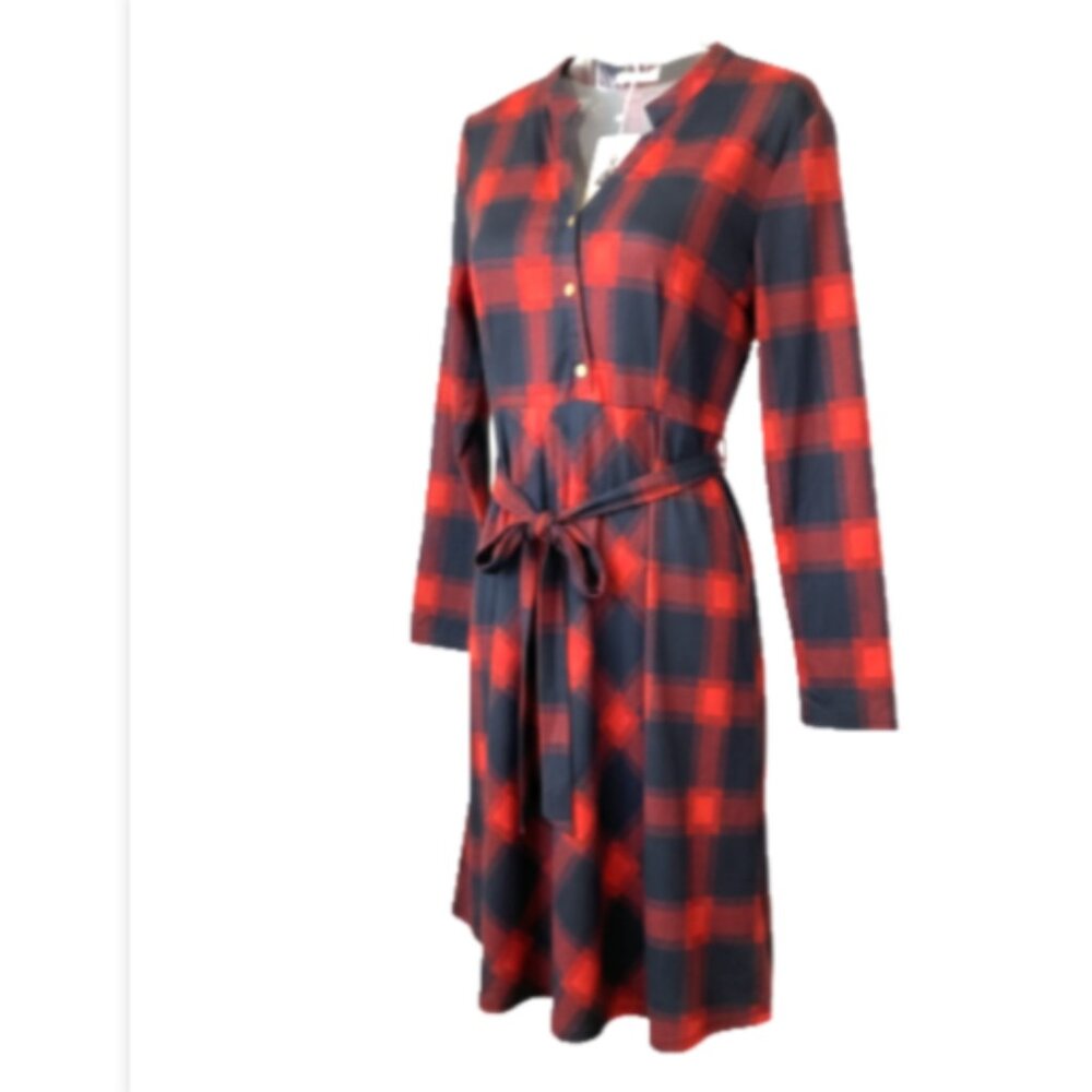 Women's swing dress knee length Runs Size Medium Faux Flannel